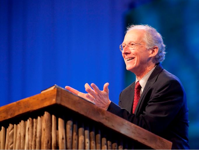 (VÍDEO) O SENTIDO ÚLTIMO DA VERDADEIRA FEMINILIDADE – JOHN&nbsp;PIPER
